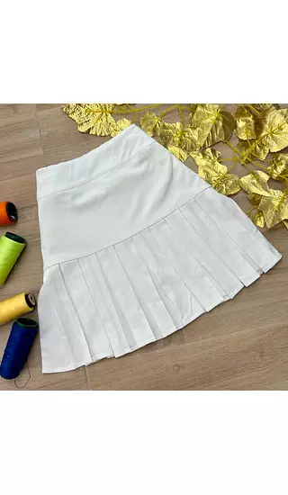Falda Corta Moderna – Chic