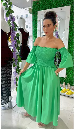Vestido Verde Encauchado – Estilo Y Sofisticado