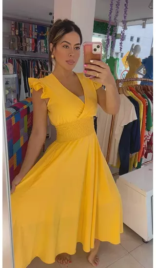 Vestido Amarillo – Brillo Y Elegancia Atemporal