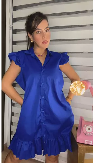 Vestido Azul – Elegancia Atemporal