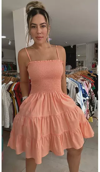 Vestido Corto Salmón – Estilo Dulce Y Versátil