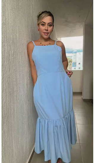 Vestido Largo Victoriosa – Luz Y Elegancia Atemporal