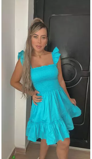 Vestido Corto Agua Marina – Frescura Y Estilo Elegante