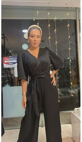 Enterizo Negro Cruzado – Elegante Y Atemporal