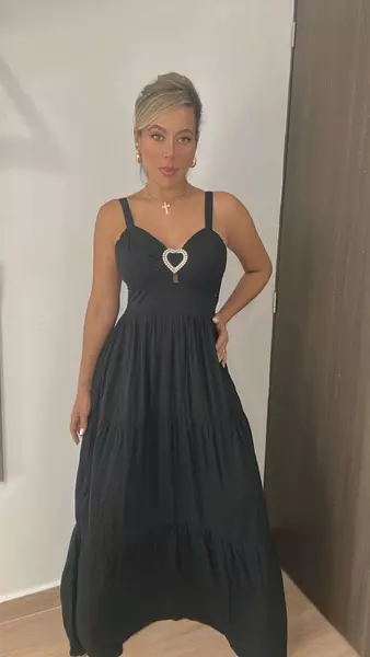 Vestido Negro Corazon