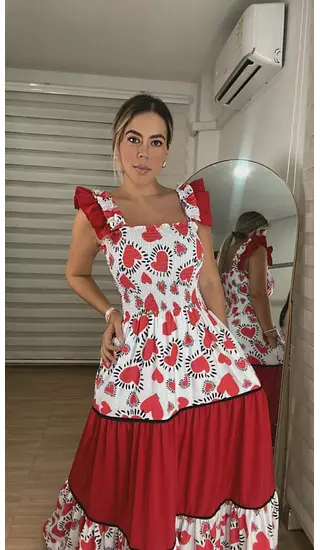 Vestido Corazón – Estilo Romántico Y Chic