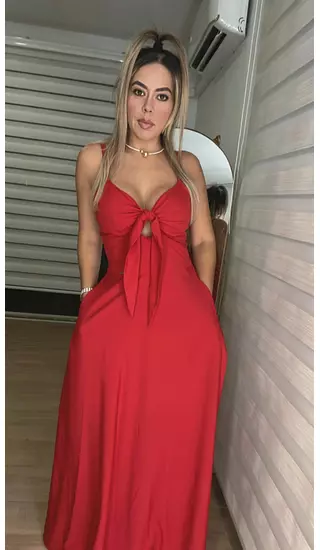 Vestido Rojo – Elegancia Vibrante Y Estilo