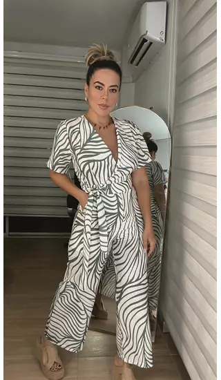 Enterizo Verde Militar – Estilo Funcional