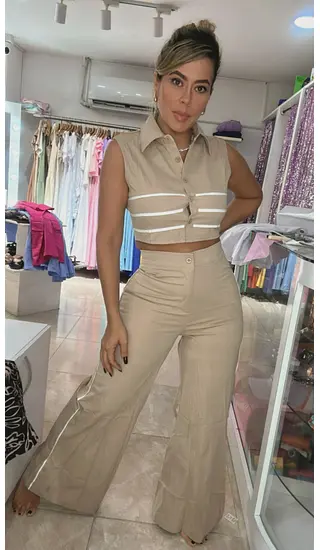 Set Chaleco Beige – Chic Neutro Y Sofisticado