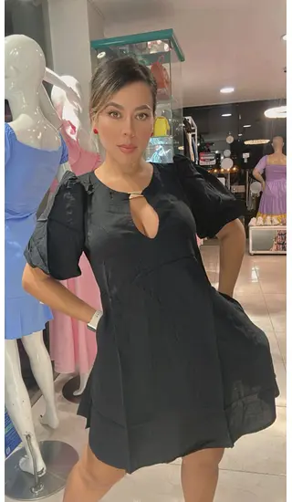 Vestido Corto – Chic, Fresco Y Moderno