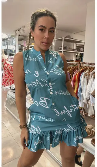 Vestido Azul Turquesa – Frescura Y Estilo Sofisticado