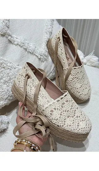 Yute Cerrado – Estilo Natural Y Versatilidad