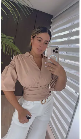 Blusa Cafe Con Mangas