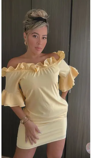Vestido Corto Amarillo – Chic Femenino