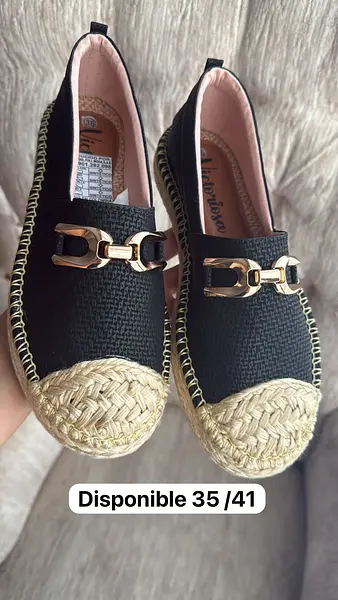 Zapatos Cerrados Con Estilo: Elegancia Y Comodidad En Cada P
