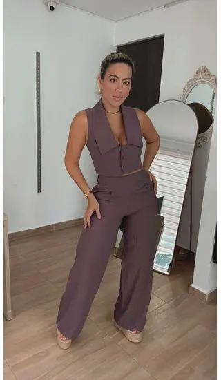 Set Cafe Con Chaleco – Elegancia Pura