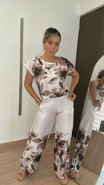 Set Estampado Muy Hermoso