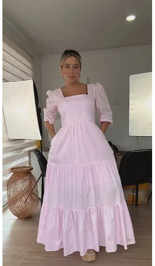 Vestido Largo Rosado Con Mangas