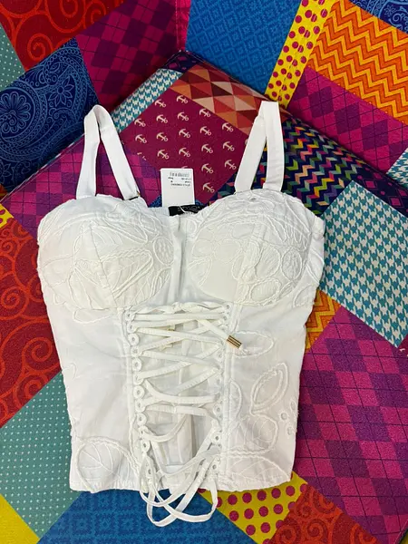 Blusa Tipo Corset Bordado Blanco Marfil