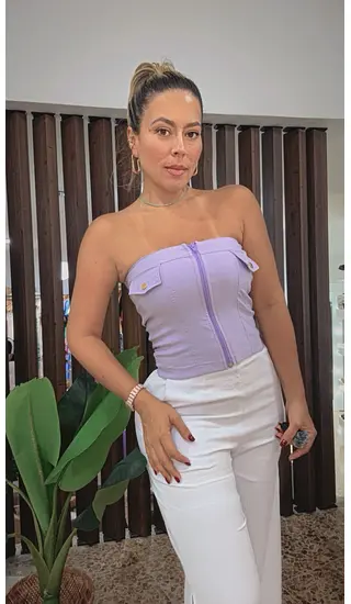 Crop Top Mora Leche Con Cremalleras Frontales Y Detalle