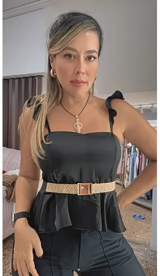 Blusa Satinada Negra De Tiras Con Boleros Y Cinturón Tipo Yu