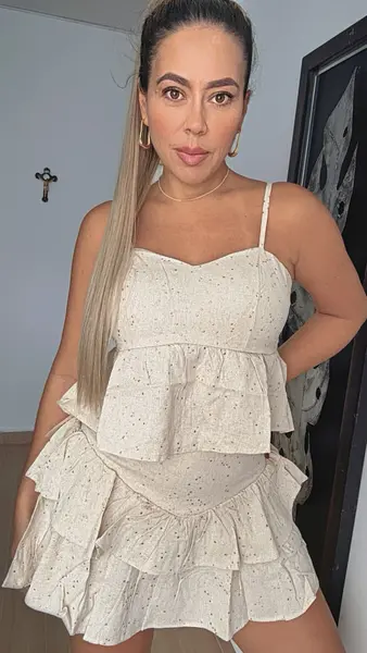 Set Romántico En Lino Con Volantes