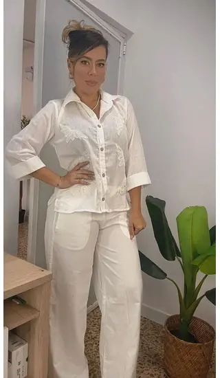 Set Blanco Bordado: Elegancia Y Delicadeza Atemporal