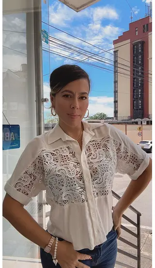 Blusa Bordada Blanca